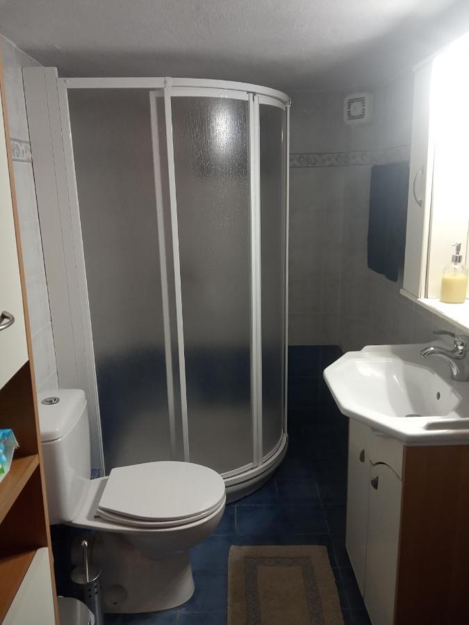 Isavrou Apartment โคโมทินี ภายนอก รูปภาพ