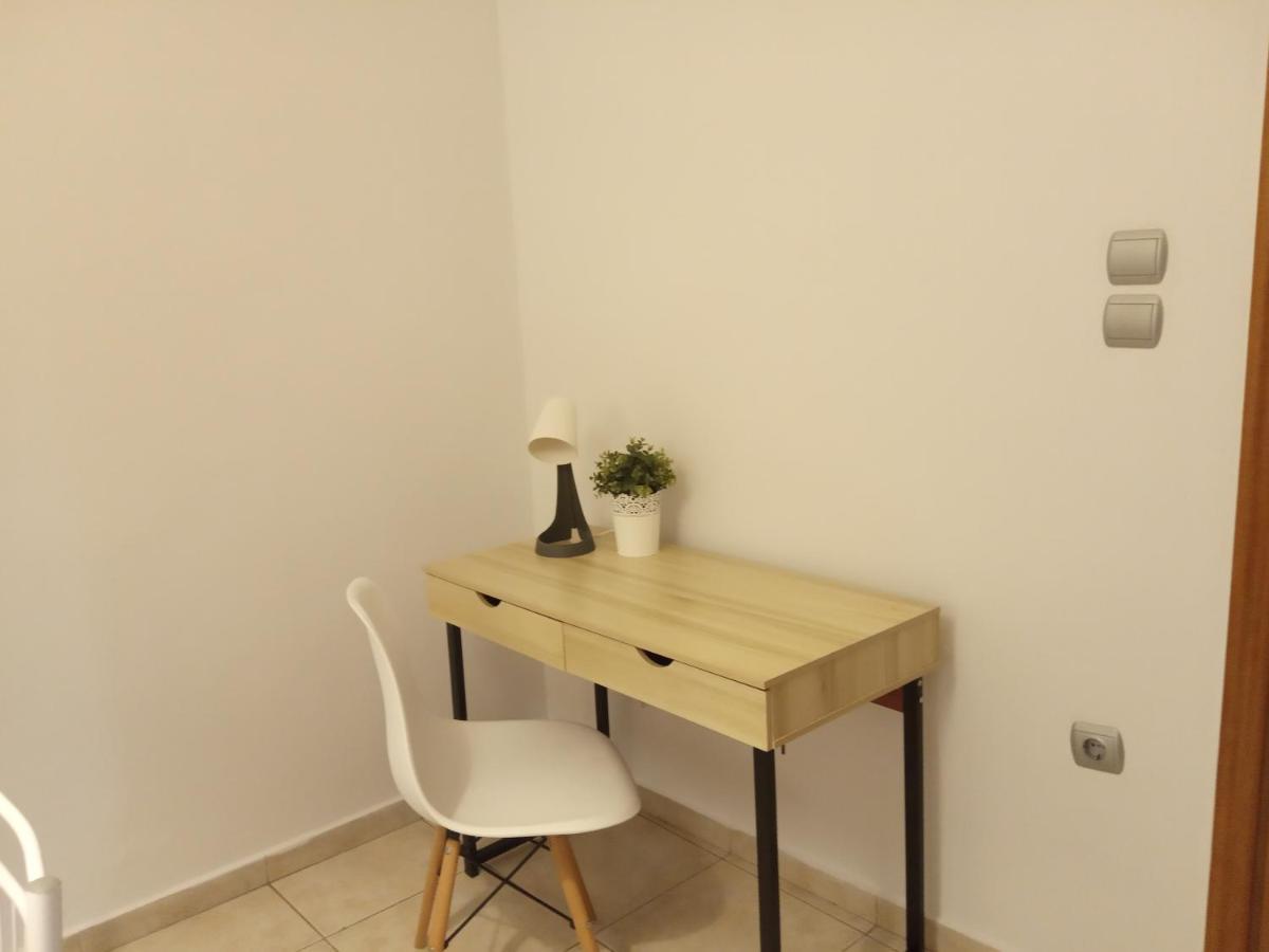Isavrou Apartment โคโมทินี ภายนอก รูปภาพ